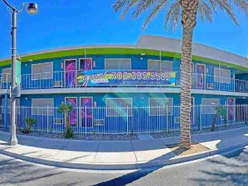 BEAT THE HEAT Special! Studio Apartment for Rent at 915 S Casino Center Blvd, Las Vegas, NV 89101