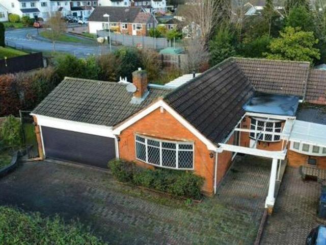 Beaton Road, Four Oaks, 3 Bedroom Semi detached