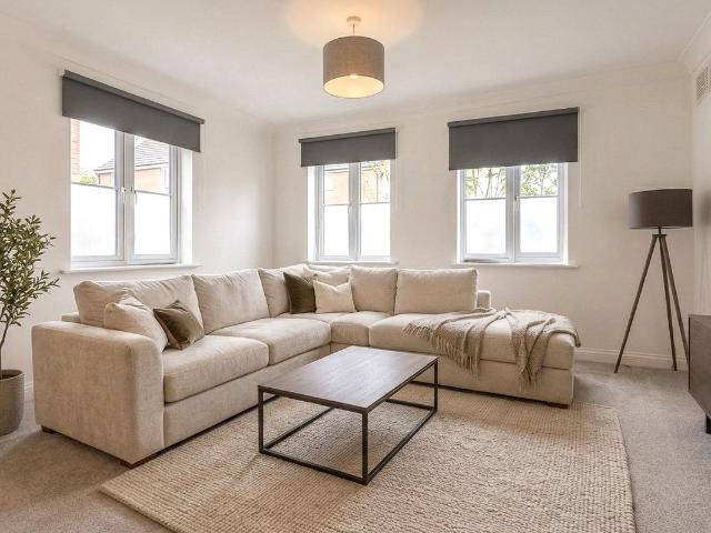 Beatrix Place, Horfield, Bristol BS7, 4 bed shared accommodation to rent, £2,400 pcm | PrimeLocation