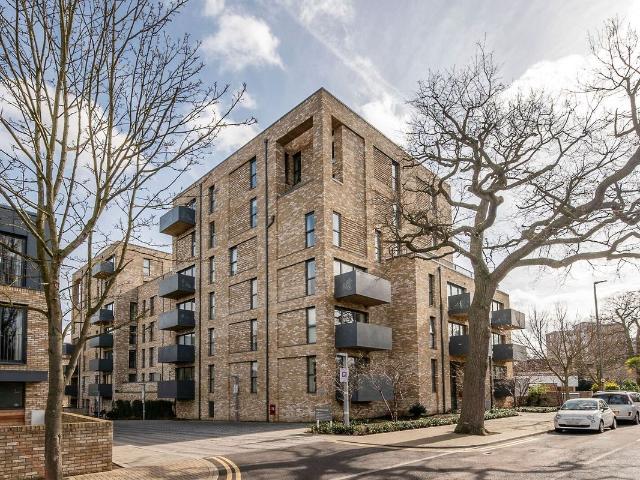 Beatrice Place, Southfields, London SW19, 1 bed flat to rent, £2,500 pcm | PrimeLocation
