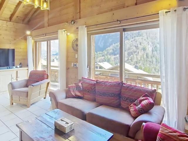 Beau Chalet de 5 chambres près de Bonnevaux 150m² Bonnevaux