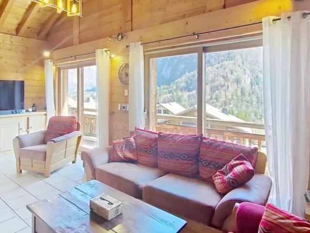 Beau Chalet de 5 chambres près de Bonnevaux 150m² Bonnevaux