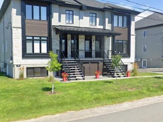 Beau condo a loué mont tremblant