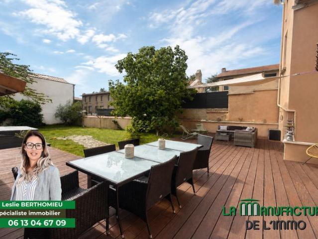 BEAU DUPLEX DE + 180M2 AVEC TERRAIN DE 400M2 SUR ST CHAMOND