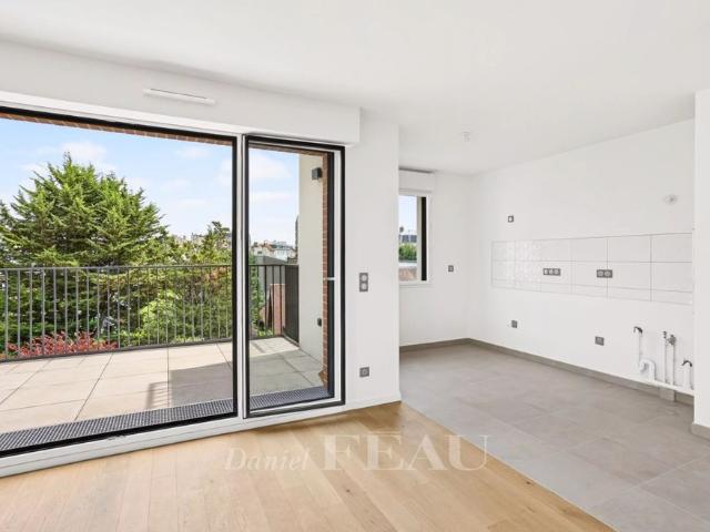Beau duplex familial de 5 pièces meublé avec rooftop
