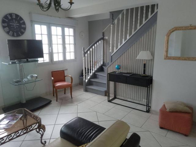Beau Duplex lumineux balcon parking