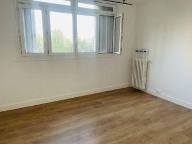 Beau F2 meublé 40 m²
