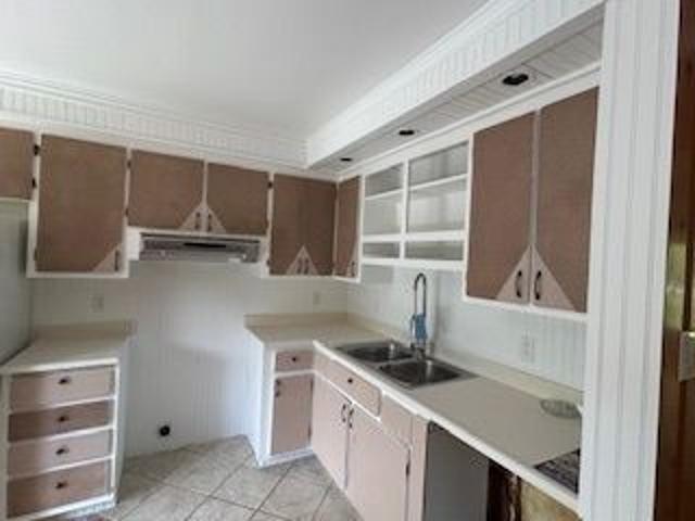 Beau Logement Fraichement Peinturé
