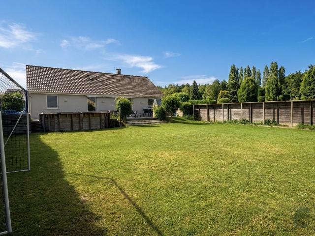 Beau pavillon individuel en plain pied de 100m2 100m² Ruminghem