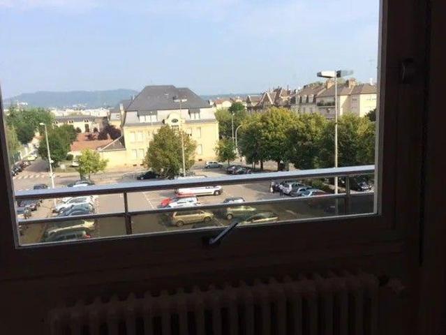 Beau studio 25m² avec balcon
