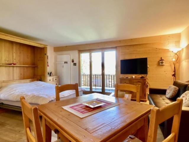 Beau Studio à louer à la semaine en plein centre de Crans Montana !