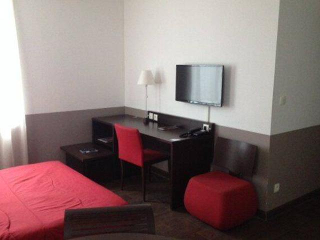 Beau studio avec services hôteliers