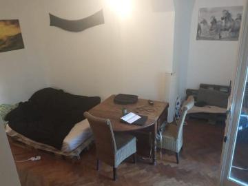 Beau studio de caractère