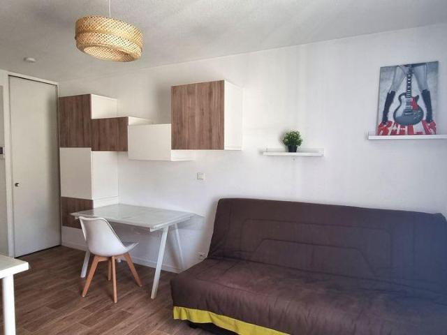 Beau studio meublé 17m² centre ville