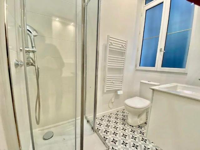Beau studio meublé 18m² refait à neuf