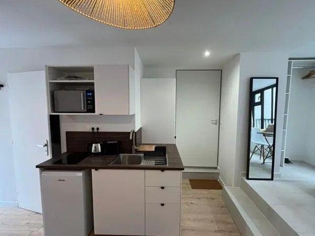 Beau studio meublé 24m² neuf et lumineux