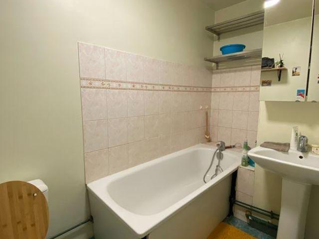 Beau studio meublé de 30 m² Bagnolet