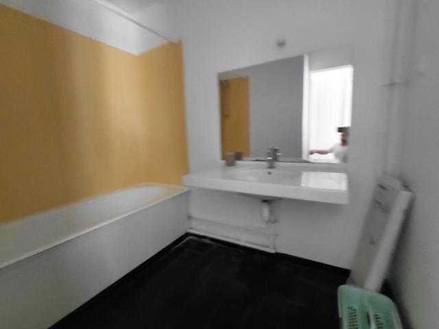 Beau studio meublé PARIS 11