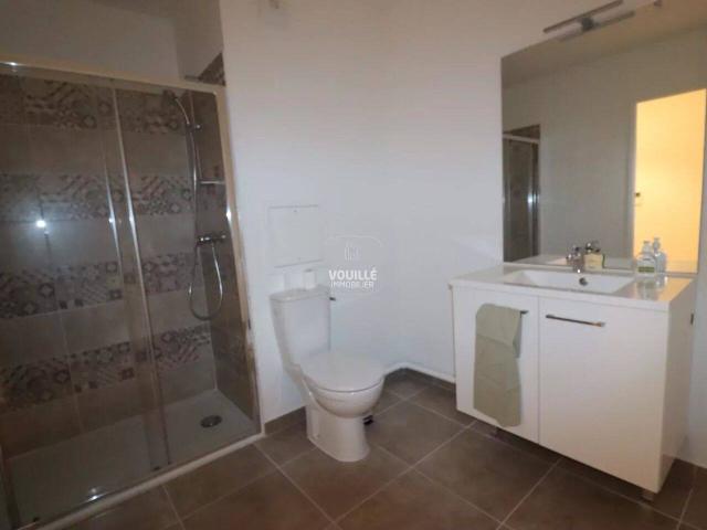 Beau studio neuf 33,49 m2 avec parking. location meublée CLAMART