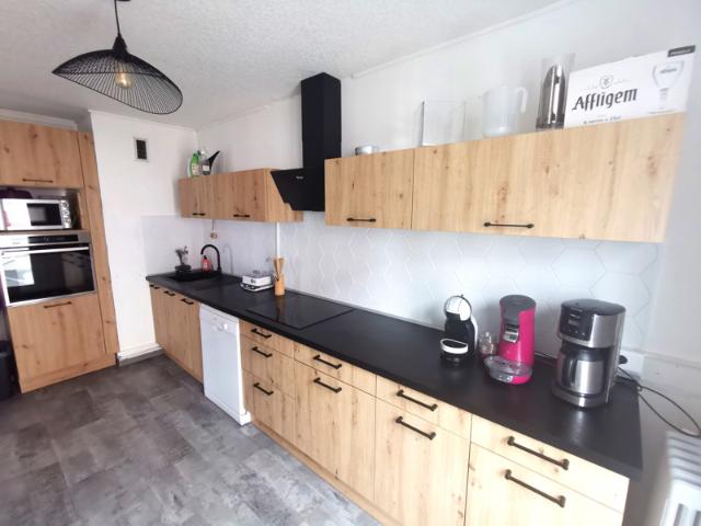 Beau T4 avec 3 chambres et balcon