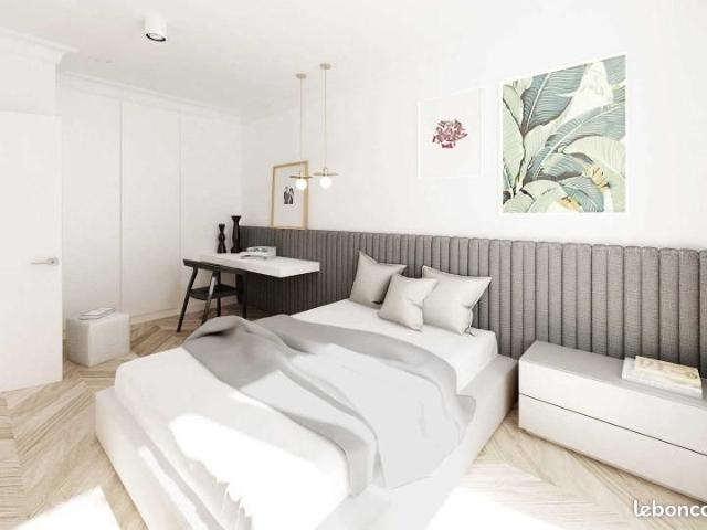 APPARTEMENT T3 67 M2 TERRASSE ARLES