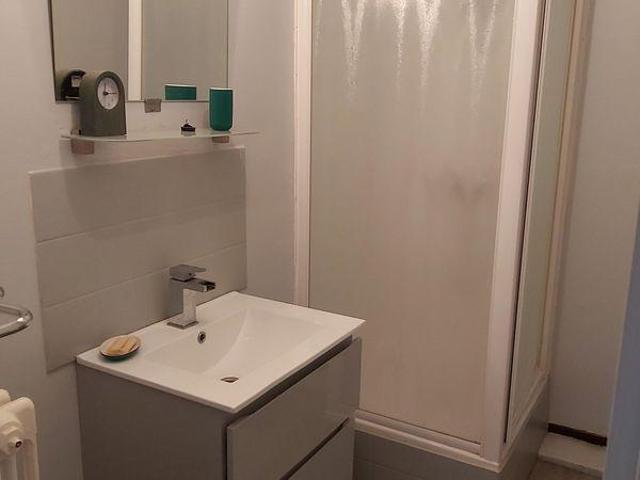Beau T1 meublé 31 m² Quai de Versailles