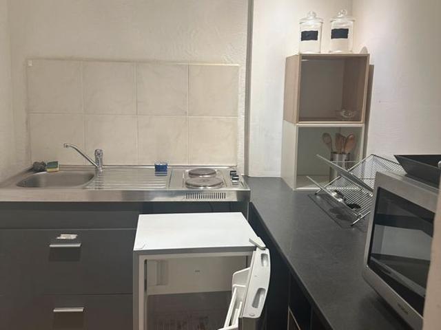 Beau T2 meublé 44m² Aix centre