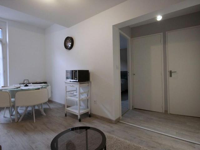 Beau T2 meublé 30m² centre ville historique d'Albi