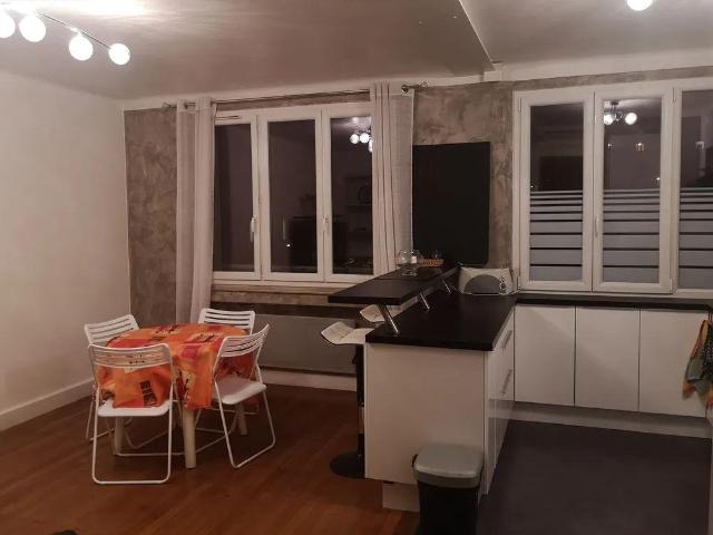 Beau T2 45m2 meublé Lyon 8 Grange blanche
