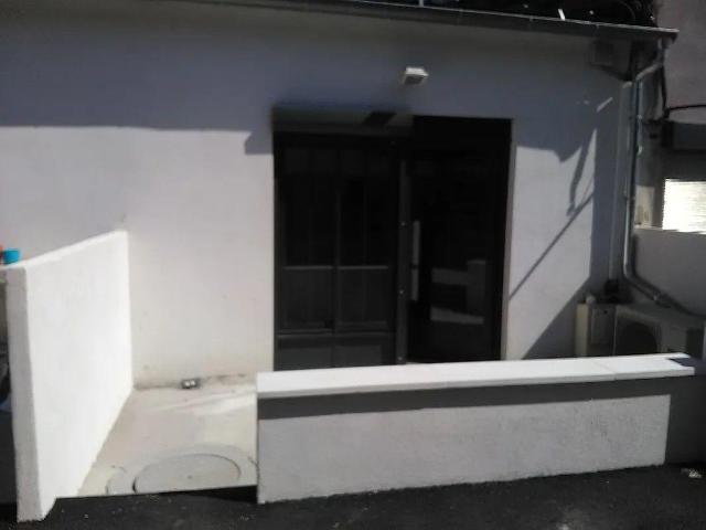 Beau T3 meublé 72m² terrasse proche Doua