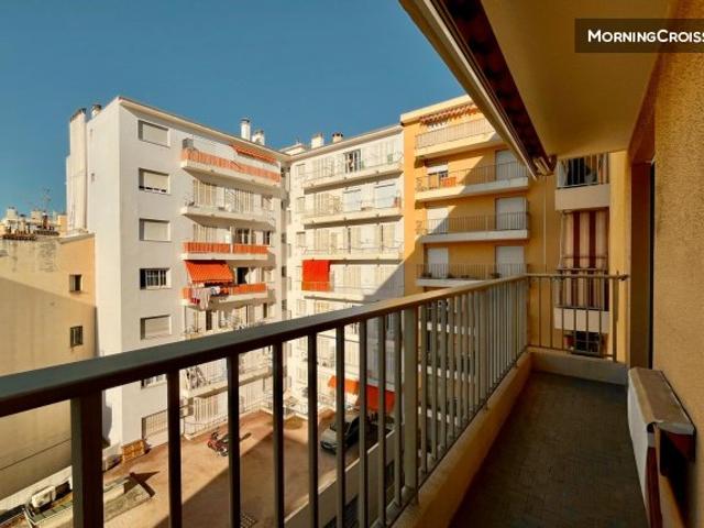 Beau T3 lumineux Nice TNL