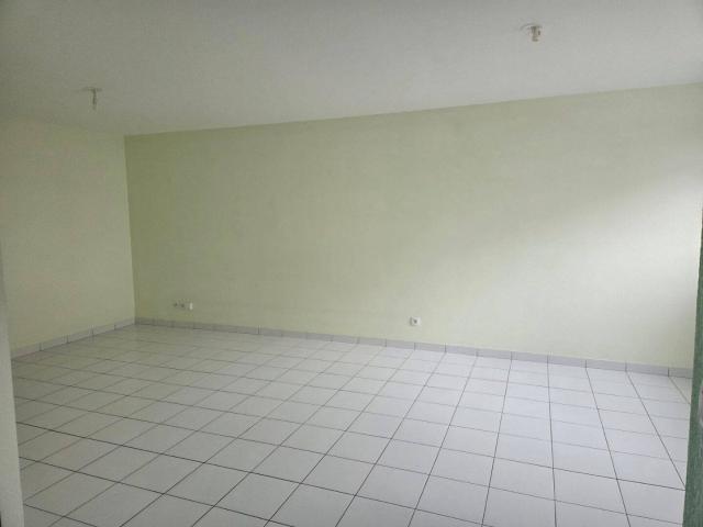 Beau T3. 67m2. Cruseilles centre. Au calme