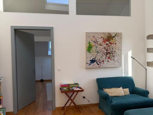 Beau triplex rénové