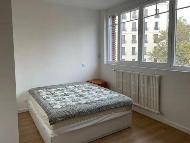 Beau 2P meublé 52m² rénové avec toit terrasse 60m²