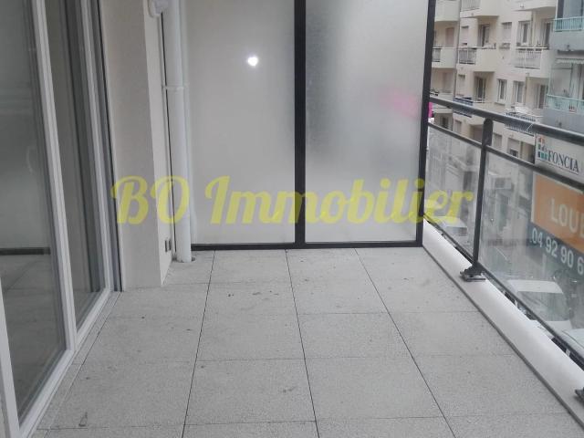 Beau 2p de 46 m² + Terrasse de 10.28 m² + 1 Parking