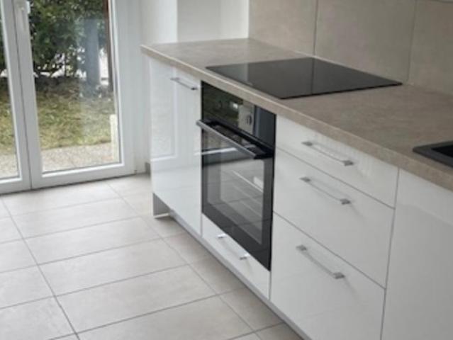 Beau 2pces rénové avec espace extérieur à La Neuveville
