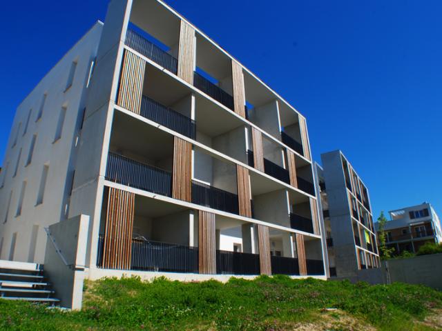 Beau 3 pièces avec terrasse, deux parkings et cellier à Ramo