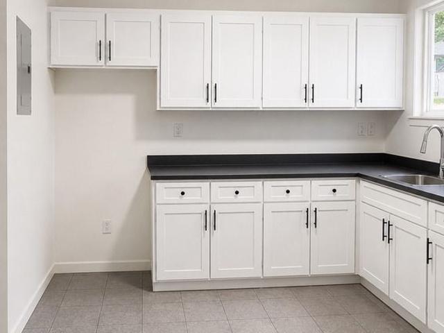 BEAU 5 1/2|CHAUFFAGE EAU CHAUDE INCLUS