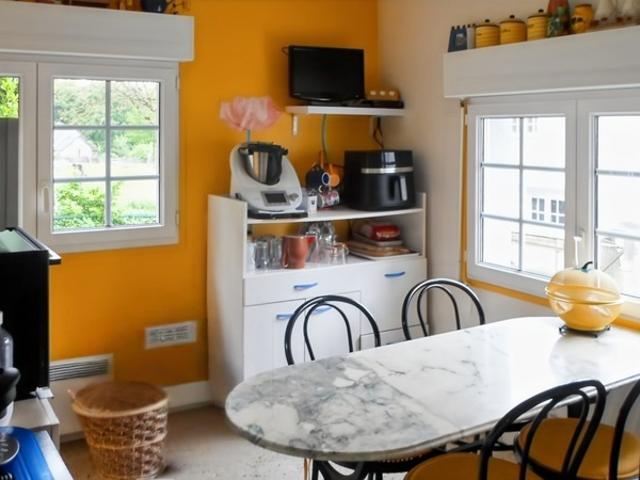 beaucoup de charme pour cette maison de campagne avec terrain