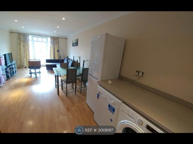 Beauchamp House, Coventry CV1, 1 bed flat to rent, £950 pcm | PrimeLocation