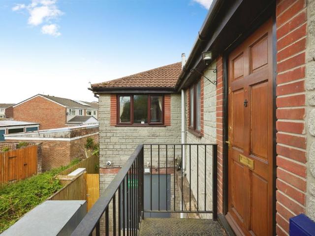 Beaufoy Close, Shaftesbury, SP7 1 bed flat to rent £800 pcm £185 pw