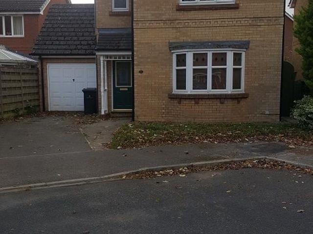 Beaufort Close, Heslington, York YO10, 4 bed shared accommodation to rent, £3,033 pcm | PrimeLocation