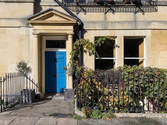Beaufort East, Lambridge, Bath BA1, 2 bed flat to rent, £2,000 pcm | PrimeLocation
