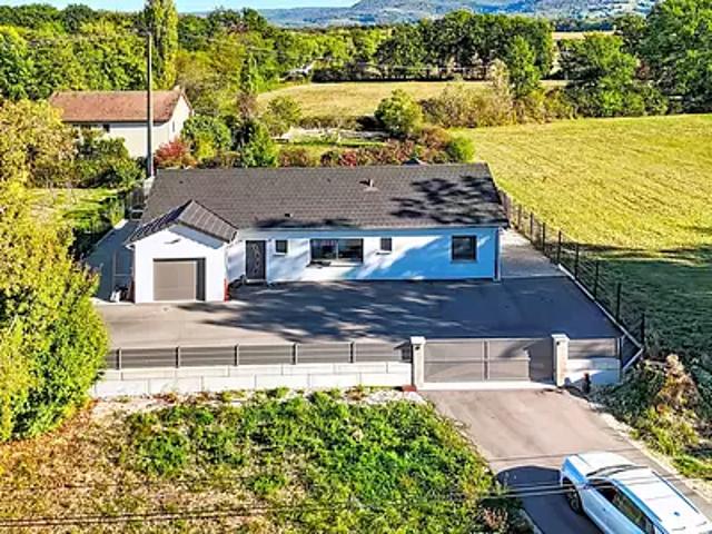 Beaufort Orbagna 39190 Achat / Vente maison 6 pièces t6 piscine terrasse