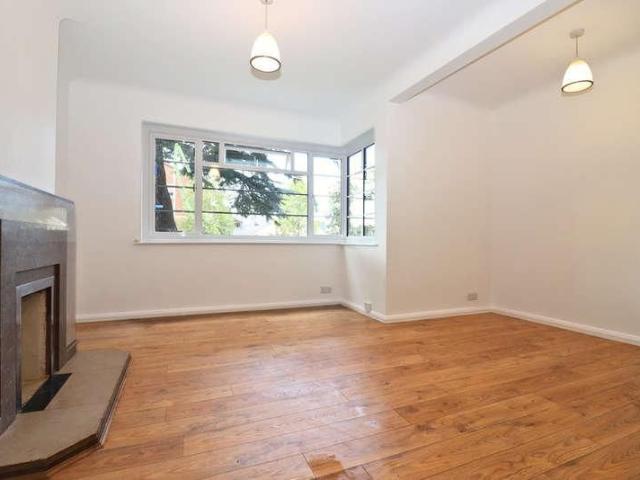 Beaufort Road, Kingston Upon Thames, KT1