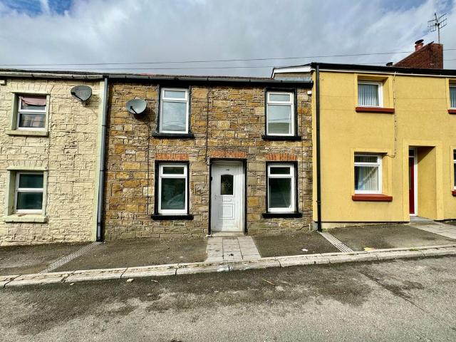 Beaufort Road, Tredegar, NP22 3 bed terraced house to rent £850 pcm £196 pw