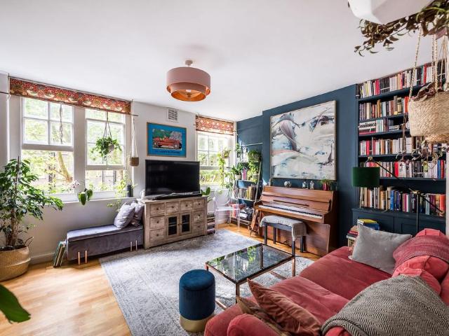 Beaufort Street, Chelsea, London, SW3 1 bed flat to rent £2,384 pcm £550 pw
