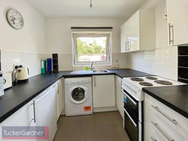 Beaulands Close, Cambridge CB4, 1 bed flat to rent, £1,400 pcm | PrimeLocation