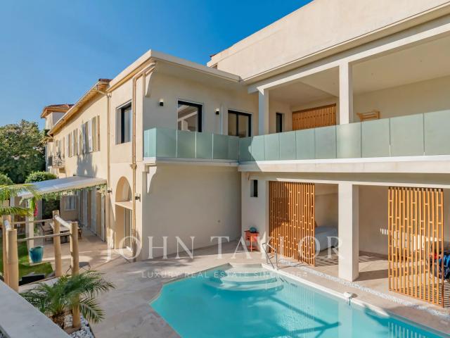 BEAULIEU SUR MER — VILLA + 4 APPARTEMENTS AU CŒUR DU CENTRE VILLE