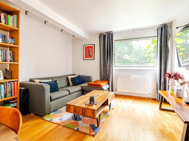 Beaumont Walk, London NW3, 1 bed flat to rent, £2,500 pcm | PrimeLocation